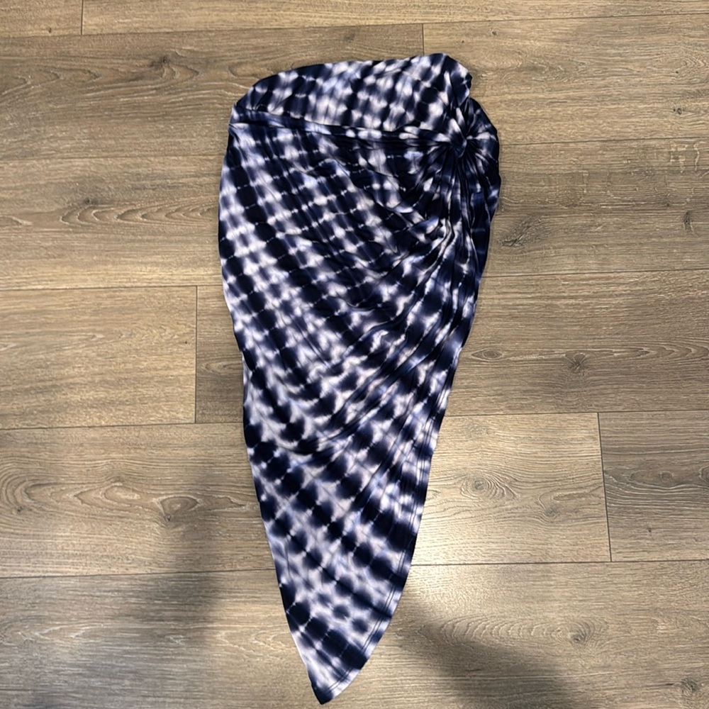 ***6 for $20***Blue and white tie dye asymmetrical skirt